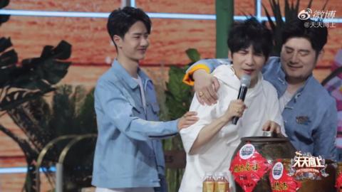 桑稚吃瓜花絮,揭秘明星幕后趣事