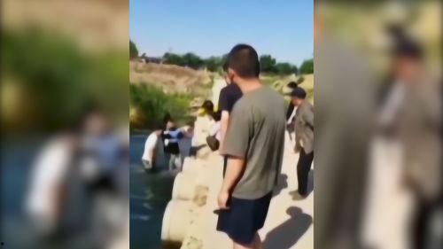 救援现场吃瓜,吃瓜群众见证生死瞬间