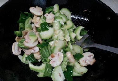 白瓜可以吃皮,探索白瓜皮的营养与美味