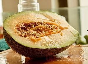 吃桃子吃哈密瓜吗,桃子与哈密瓜的甜蜜邂逅