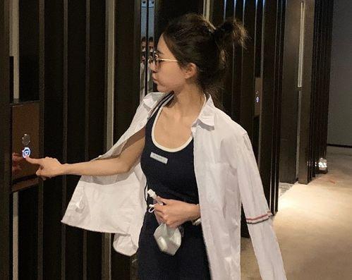 吃瓜网红冰冰,吃瓜界的风云人物