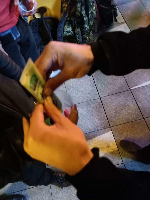 武汉健身房吃瓜